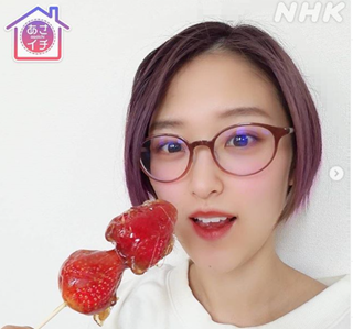 近江友里恵アナは髪色を紫ヘアになぜ インスタ激カワ画像はコレ ネタだらけのノート